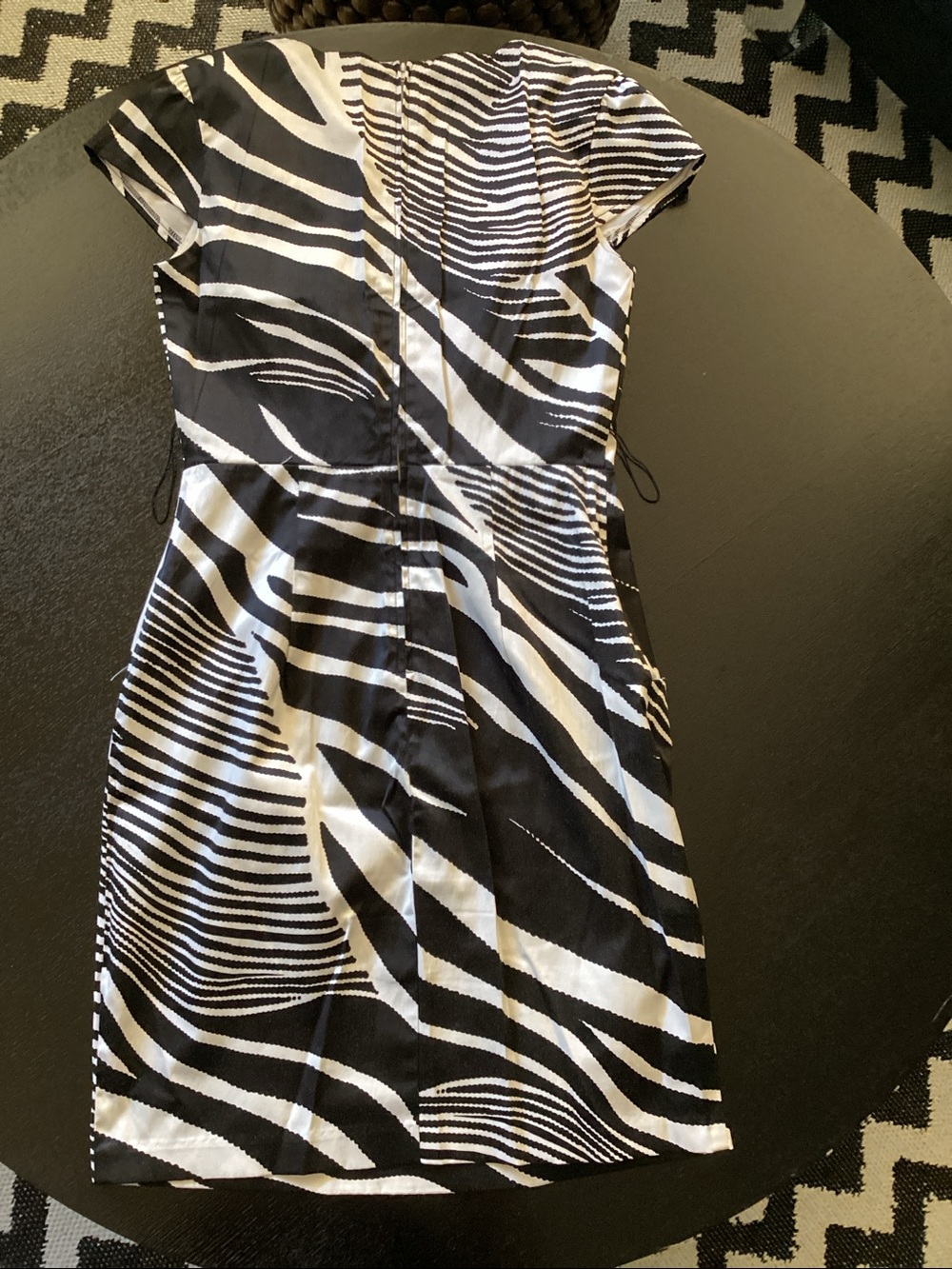 Calvin Klein Black & White Animal Design Dress - Picture 3 of 4